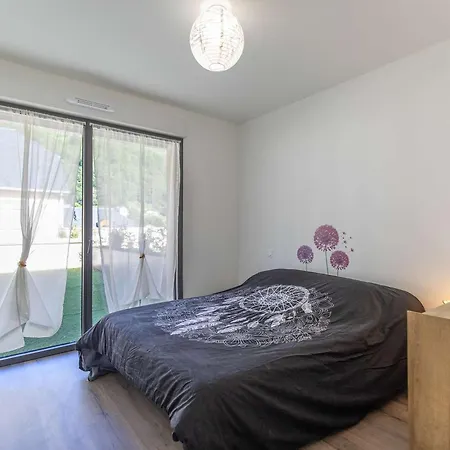 Neuf Avec 3 Chambres, Terrasse Et Parking, A 5 Min Du Centre De - Fr-1-401-298