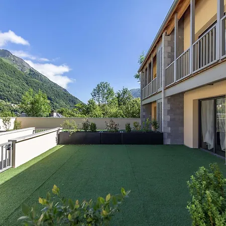 Neuf Avec 3 Chambres, Terrasse Et Parking, A 5 Min Du Centre De - Fr-1-401-298 Lägenhet