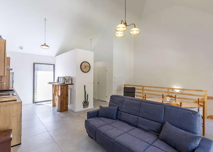 Neuf Avec 3 Chambres, Terrasse Et Parking, A 5 Min Du Centre De - Fr-1-401-298 科特雷